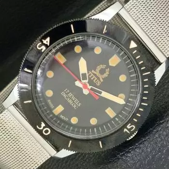 ШВЕЙЦАРСКИЕ МУЖСКИЕ 40 ММ ВОССТАНОВЛЕННЫЕ ЧАСЫ TITUS С ПОВОРОТНЫМ БЕЗЕЛЕМ И ЧЕРНЫМ ЦИФЕРБЛАТОМ a430798-2 R104-a430798