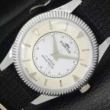 ШВЕЙЦАРСКИЕ МУЖСКИЕ ЧАСЫ С РУЧНЫМ ЗАВОДОМ, ВОССТАНОВЛЕННЫЕ, ЦИФЕРБЛАТ КРЕМА a431009-2 R105-a431009