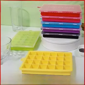 Silicone Ice Tray with Lid - 15 Square Cubes, Household Ice Maker for Fresh-Keeping Red (Without Lid)