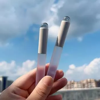 Силиконовая кисть для консилера, как кончики пальцев Q, мягкая портативная круглая силиконовая кисть для макияжа, кисточка для губ, кисточка для помады onesize