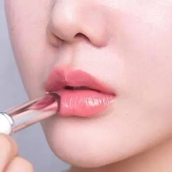 Силиконовая кисточка для губ и щек Fillimilli 934