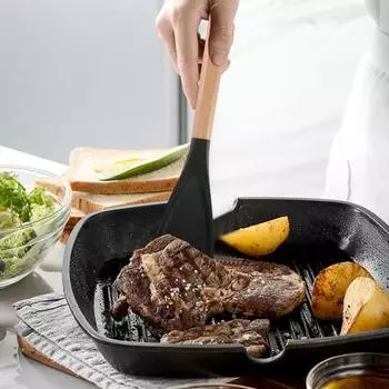 Силиконовая кулинарная ложка Yousheng, лопатка для салата, термостойкая деревянная ручка, кухонная утварь для антипригарной посуды 1pc чёрный