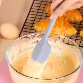 Силиконовая лопаточка с антипригарным покрытием и отверстием для подвешивания. Нескользящая ручка. Жаростойкий гибкий скребок. Инструмент для смешивания выпечки. Можно мыть в посудомоечной машине. Сливочное масло без BPA. S фиолетовый