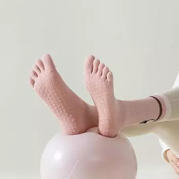 Силиконовые противоскользящие носки для йоги с пятью пальцами, женские модные носки для пилатеса с раздельным носком, модные универсальные спортивные носки с принтом мультяшного кота