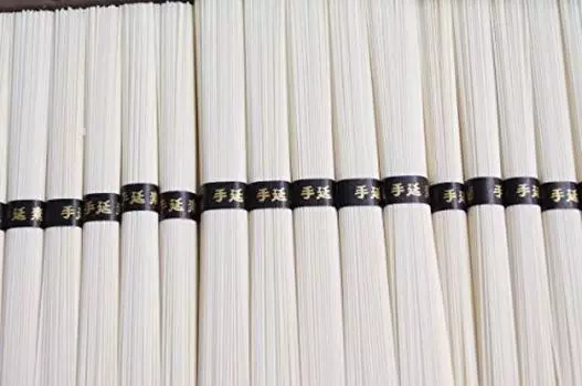 Silky Lady Somen Advanced Black Belt 50 г x 160 упаковок Простая коробка Пробная цена Somen Soumen Koshi Подарочный подарок для горла Хорошее соотношение цены и качества Скрученный вручную Конец года