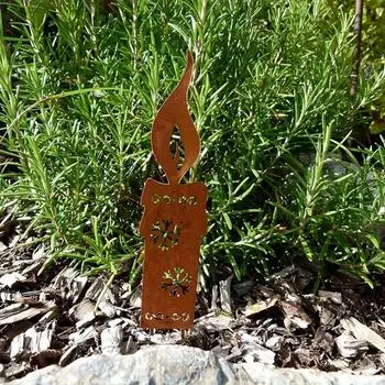 Силуэт деревенской свечи: Современный рождественский садовый колышек - железный колышек для вашего сада. Нет батарей. Приносит рождественское настроение. золотой