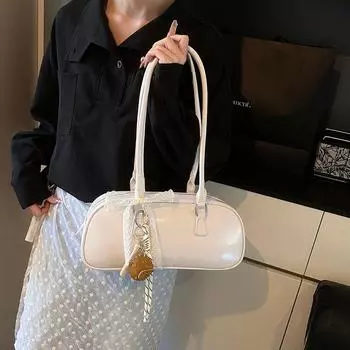 Silver Baguette Underarm Bowling Bag Women s 2025 New Light Luxury Niche High-Grade One-Shoulder Boston Bag White + pendant