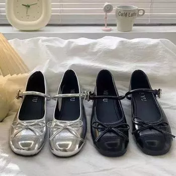 Silver bow light mouth ballet single shoes women s 2025 spring new French flat Mary Jane retro small leather shoes 35 серебряный
