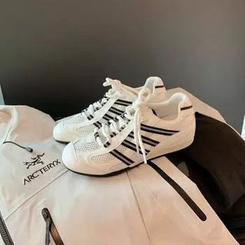 Silver casual women s new summer models are lightweight, thick-soled, soft-soled, not tired, and the mesh surface is breathable. 35