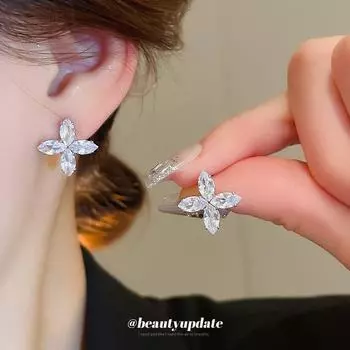 Silver Needle Zircon Geometric Water Drop Earrings - Cold Style, Fashionable, Luxurious, High-end Niche Design. Silver Needle-Silver (Set of Four) серебряный