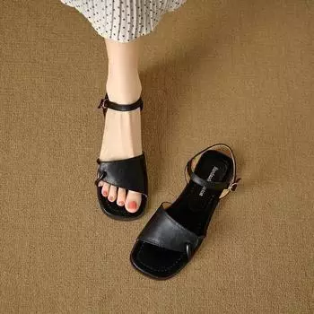 Silver one-word open-toed sandals women s flat summer new leather versatile sandals 35 чёрный