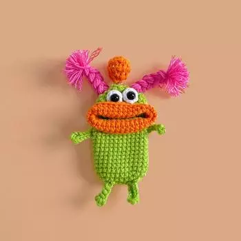 Симпатичная сумка для ключей от машины с мультяшным монстром - шерстяной чехол для ключей в виде сосиски и подвеска Finished Product