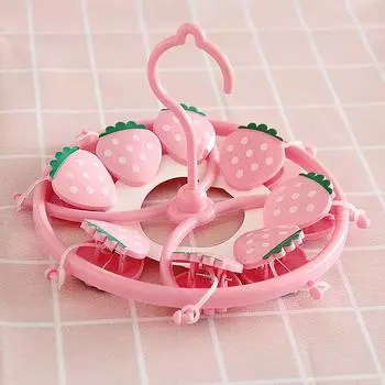 Симпатичное розовое студенческое общежитие с клубникой, мини-пластиковой вешалкой для одежды в форме сердца, зажимом для носков и зажимом для нижнего белья