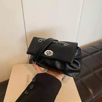 Simple and stylish messenger small square bag, simple and stylish bag 2024 new Korean version of simple and stylish portable shoulder bag чёрный