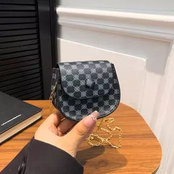 Simple casual small bag Korean version of fashion trend messenger bag 2024 summer new foreign style small satchel mobile phone bag чёрный