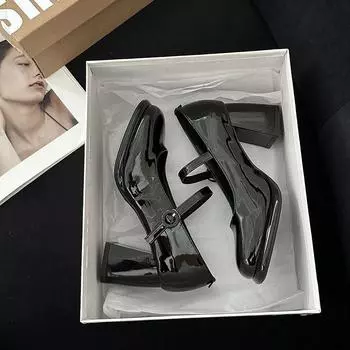 Simple heightening Mary Jane shoes women s spring new retro simple fashion with skirt thick heel single shoes small leather shoes 35