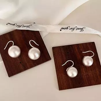 Простые высококачественные матовые круглые серьги-крючки в холодном стиле в корейском стиле Ins Style