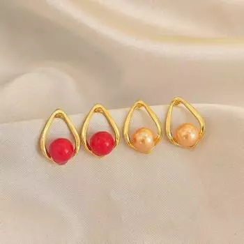 Simple personality ladies earrings красный