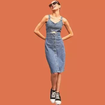 Синий джинсовый сарафан с вырезом XS