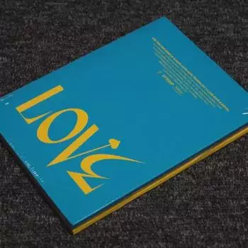 Синяя обложка Ive Dive