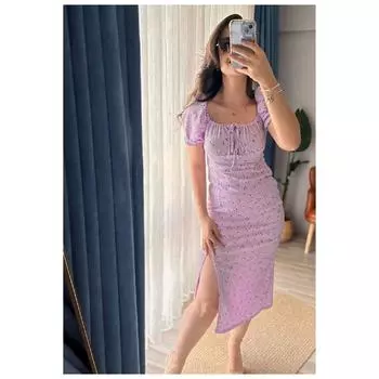 Сиреневое платье-миди с цветочным принтом