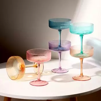 Скандинавские красочные винтажные ребристые бокалы для коктейлей, красного вина, десертов, хрустальные бокалы, домашние кружки для мартини в стиле ар-деко 201-300ml янтарь