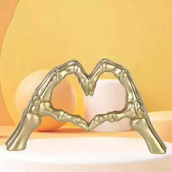 Скандинавский стиль Любовь Жест Руки Скульптура Смола Сердце Форма Череп Палец Орнамент Домашний декор