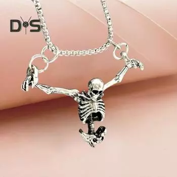Скелет автомобиля Висячие украшения Преувеличенная готика Винтаж Хип-хоп Панк Цинковый сплав Череп Ожерелье Авто Интерьер Зеркало заднего вида Скелет Очарование Skull