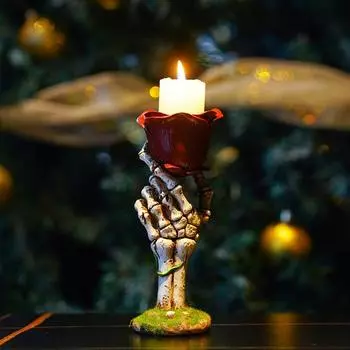 Скелет в виде розы, подсвечник, рука-призрак, держащая цветок, фигурка из смолы, конический столб, свеча, подсвечник, центральная часть стола