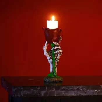 Скелетная рука Роза Подсвечник Призрачная рука держит цветок Статуэтка из смолы Конусный столб Свеча Подсвечник Стол Центральное украшение разноцветный