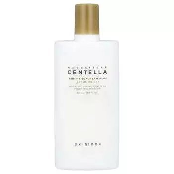 SKIN1004, Мадагаскарская центелла азиатская, солнцезащитный крем Air Fit Plus, SPF 50+ PA++++, 50 мл (1,69 жидких унций)