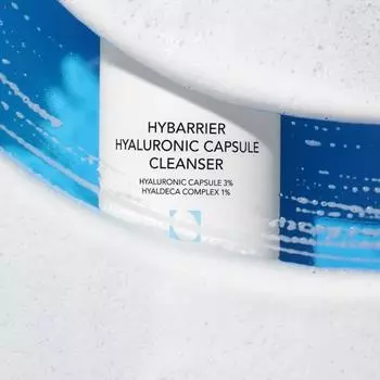 SkiN N Lab hyaluroNic Capsule cleaNser FREE
