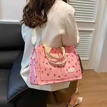 Складная сумка-тоут с ярким принтом вишни, многокарманная, с магнитной застежкой, через плечо — идеальный вариант для модных покупателей чёрный