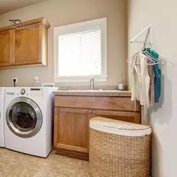 Складная сушилка для белья, настенное крепление, вешалка для сушки белья, волнистый дизайн, экономящий место, простая установка, вешалка для одежды для спальни, прачечной белый