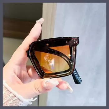 Складные солнцезащитные очки для женщин, летняя защита от солнца, защита от ультрафиолета, компактные и портативные, специальные солнцезащитные очки для вождения для мужчин покинуть белый