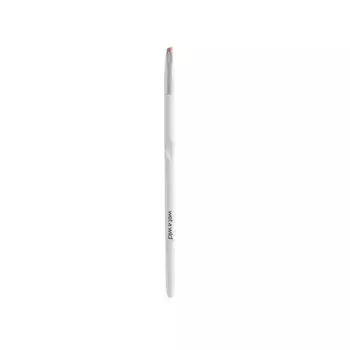 Скошенная кисть для подводки WNW E781B