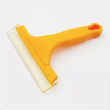 Скребок для очистки воды жёлтый