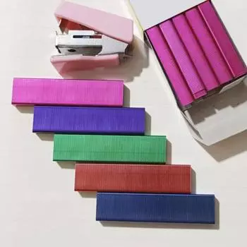 Скрепки зеленого цвета 3000 шт. для настольного степлера, 1000 шт. в упаковке, всего 3 шт., офисные скобы, школьные переплетные скобы серебряный