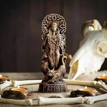 Скульптура бога викингов, скандинавский пантеон, украшения из смолы, статуя Фрейи, Фрейя, скандинавские боги, резьба по дереву, алтарь, языческий асатру