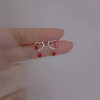 Сладкие красные серьги «Любовь», маленькие и нежные женские серьги с цирконом в форме сердца, универсальные модные серьги золотой