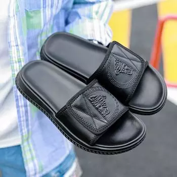 Slippers Men s summer wear Internet celebrity slippers Super fire tide brand one-word slippers Outdoor non-slip wear-resistant leather cool slippers 38 чёрный