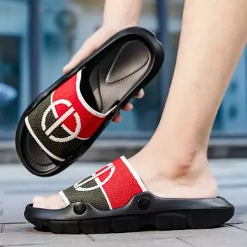 Slippers men wear beach non-slip trend sandals summer home fashion casual outdoor men s slippers 39