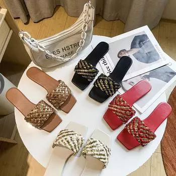Slippers women s fashion wear 2025 new summer Internet celebrity weaving flat bottom one word drag seaside vacation beach 35 красный
