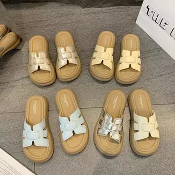 Slippers women s outer wear 2025 new ins trendy spring summer cool slippers fashionable beach versatile thick bottom one-word 35 золотой
