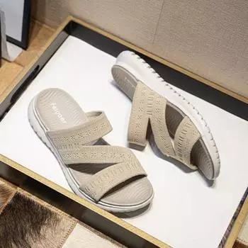 Slippers Women s Summer Outwear 2024 New Flat Slope Heel Fashion Knitted Lightweight Beach Slippers Women Sandals Ladies Shoes 36 чёрный