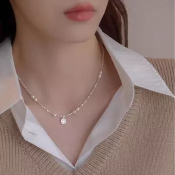 Сломанное серебряное ожерелье с изображением смайлика, жемчужное ожерелье для женщин, нишевый легкий роскошный дизайн, универсальная цепочка на ключицу, серебро