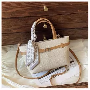 Small bags are popular today, women s summer new fashion messenger bags, portable bucket bags. белый