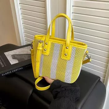 Small bags are popular today, women s summer new messenger woven bags, portable bucket bags. жёлтый