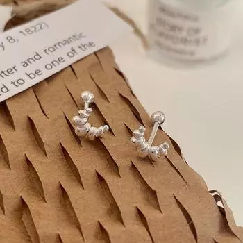 Small Mini Croissant Screw Earrings Versatile
