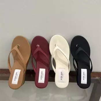 Small sandals high-heeled sandals 2025 new summer French wedge heel heightened pinch foot flip-flops shoes women s shoes outside 35